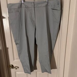 Lane Bryant Light Gray Ankle Cropped Pants